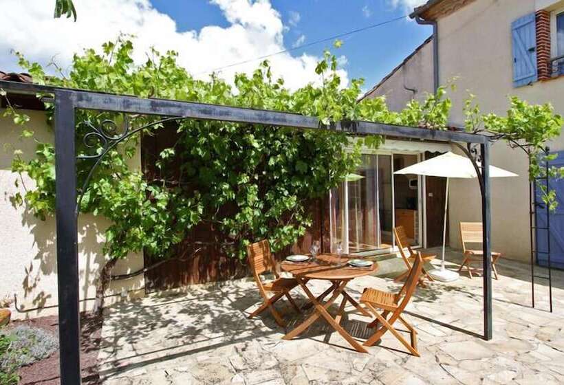 Пансион Au Mas Du Soleil