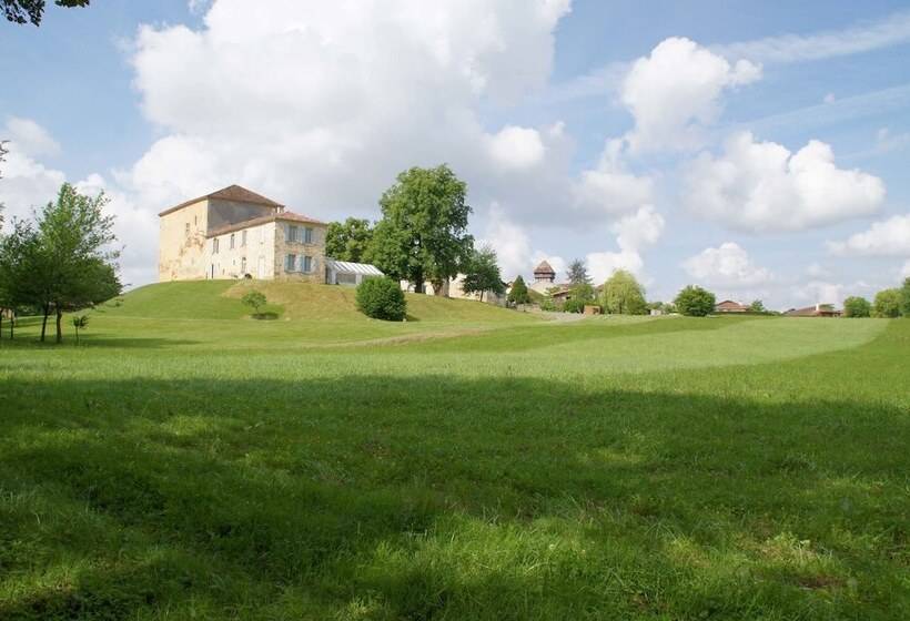 بنسيون Château D Aon