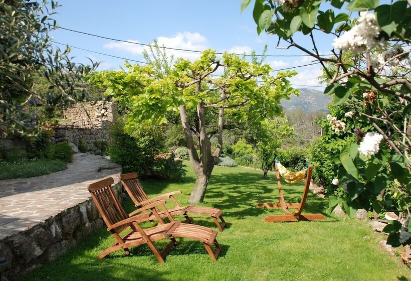 펜션 La Petite Cour Verte