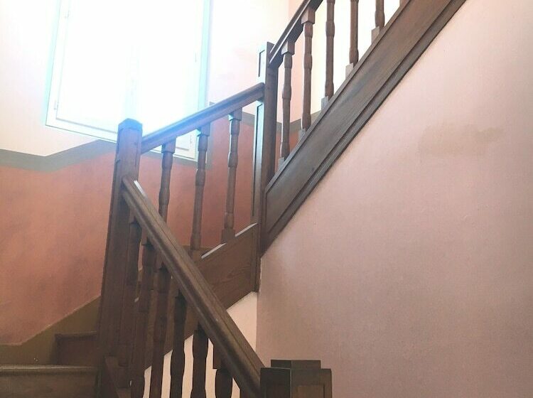 بنسيون La Poste