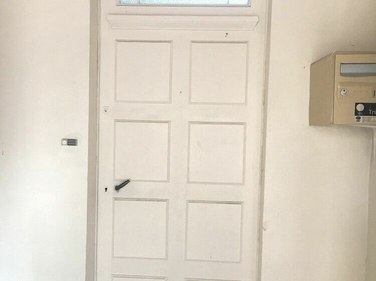 بنسيون La Poste