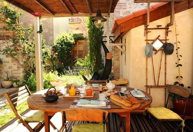 مبيت وإفطار Chambre D'hôtes La Grange