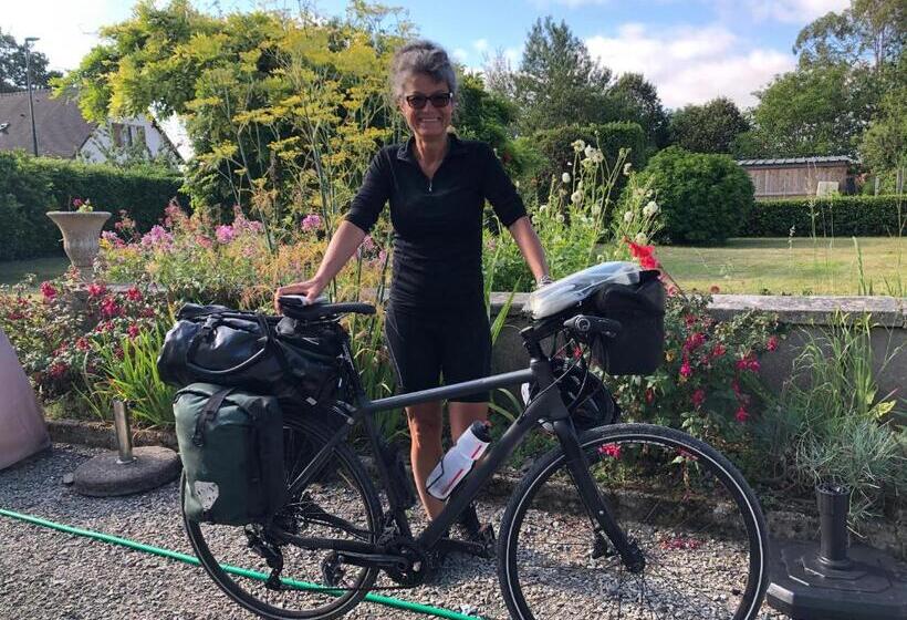 住宿加早餐  Chambre Studio Pomme Happy Aux Portes De Bayeux Normandie 1 à 2 Pers