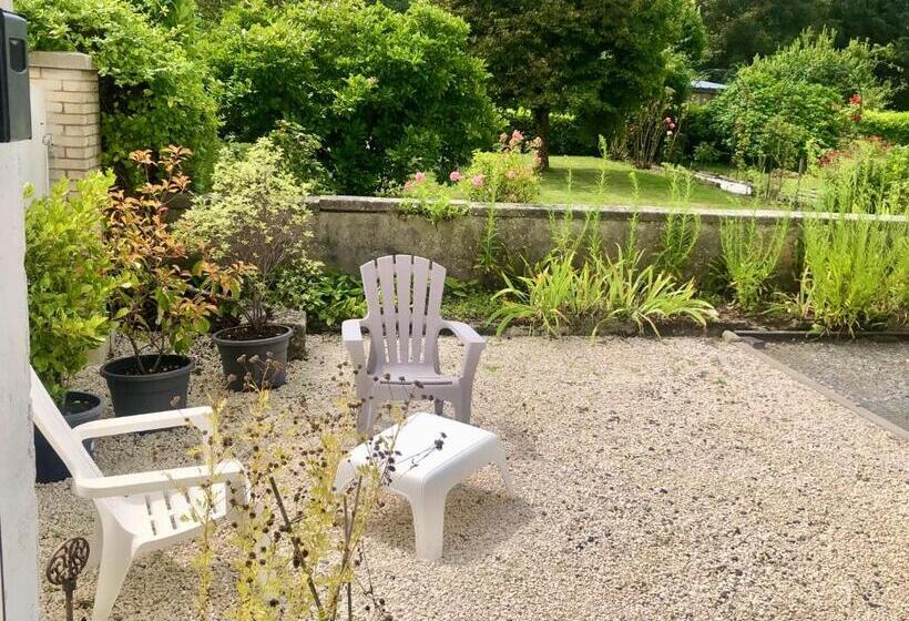 住宿加早餐  Chambre Studio Pomme Happy Aux Portes De Bayeux Normandie 1 à 2 Pers