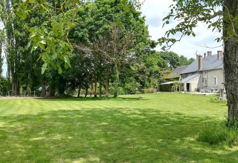 ベッドアンドブレックファースト La Ferme De L Isle Et Sa Roulotte