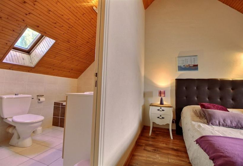 Gîte Les Roseaux Proche De Dinan