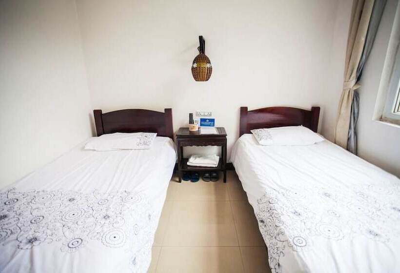 ホテル The Old Place In T Youth Hostel