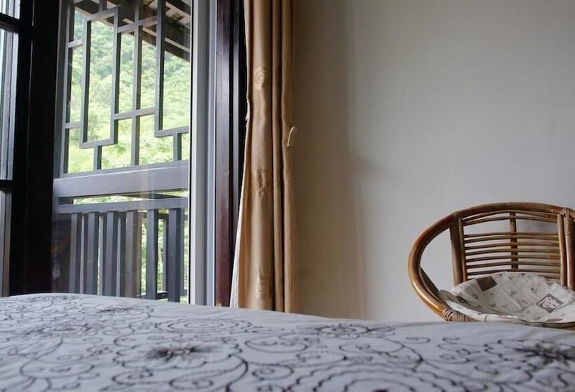 ホテル The Old Place In T Youth Hostel