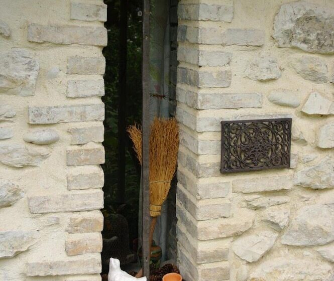 Пансион Chambres D Hôtes Lou Cliou