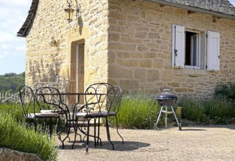 ペンション La Source Gilhodes