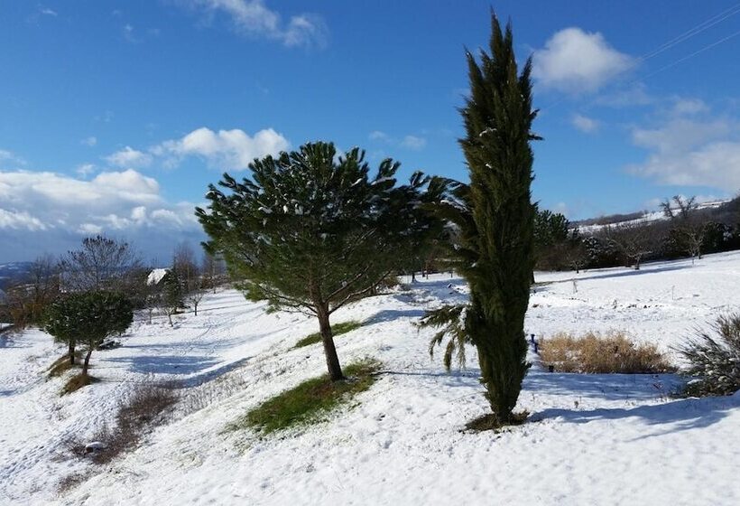 ペンション La Source Gilhodes