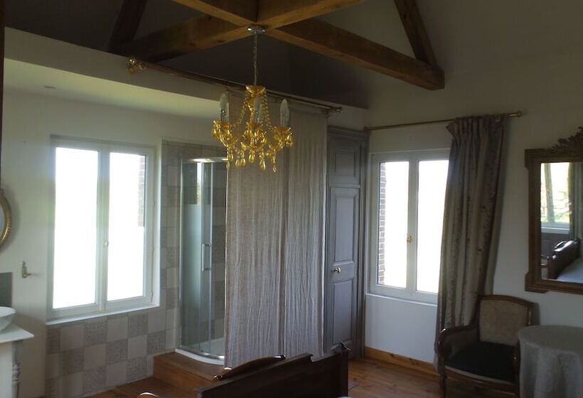 ベッドアンドブレックファースト Chambres D Hôtes   Les Vallées