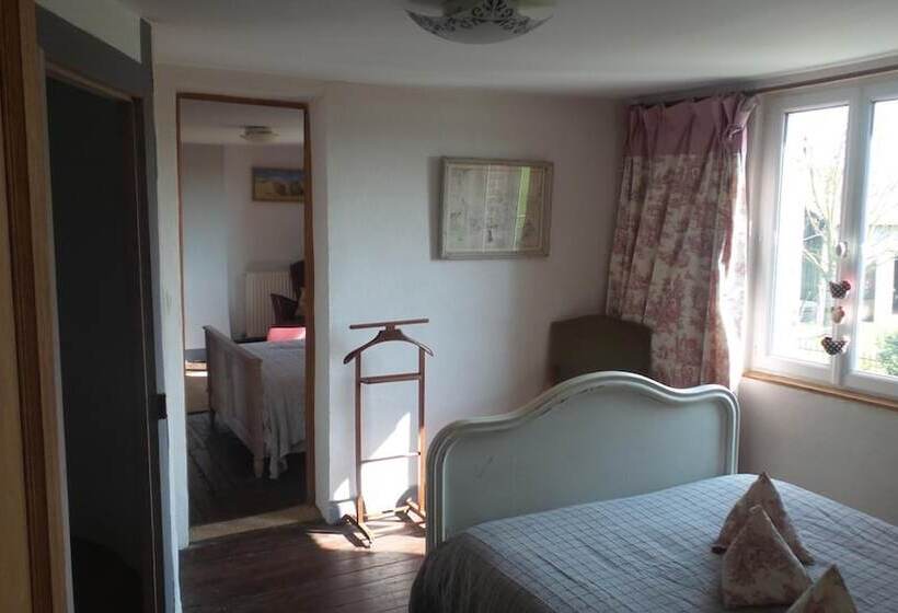 ベッドアンドブレックファースト Chambres D Hôtes   Les Vallées