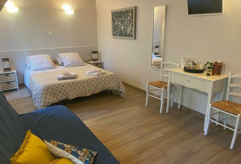 민박 Le Cocon De Curson Chambre D Hôtes