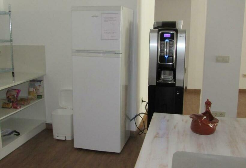 El Albergue Del Montero