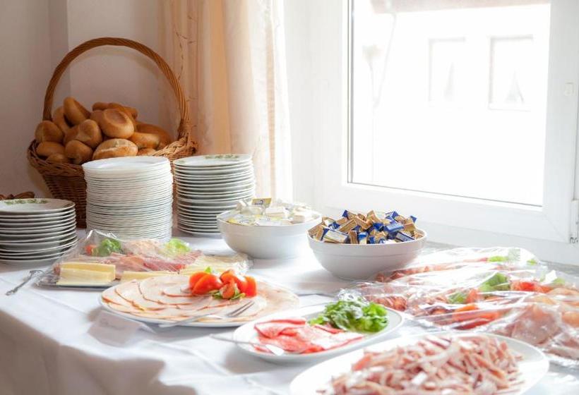 Отель Gasthof Metzgerei Lamm   Benedikt Rückel