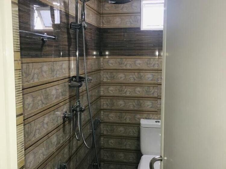 酒店 Grand Star Guest House