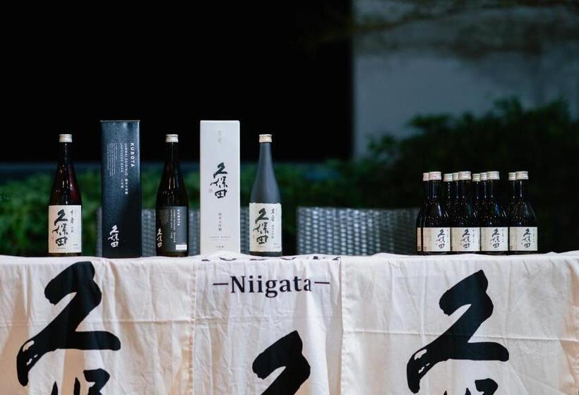 The View Serviced Residence 豪景日式酒店公寓