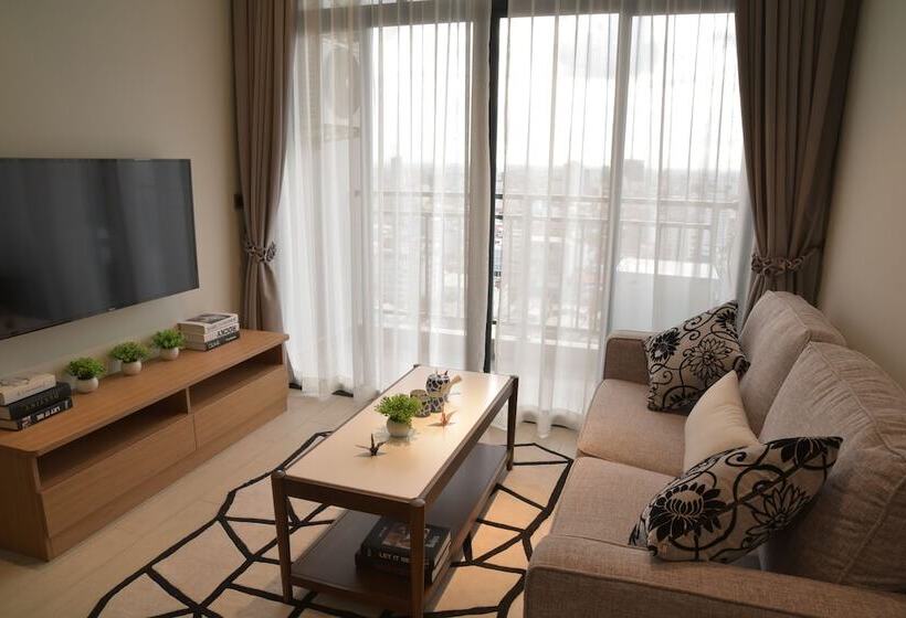 The View Serviced Residence 豪景日式酒店公寓