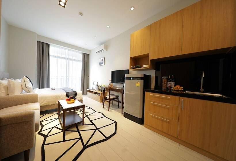 The View Serviced Residence 豪景日式酒店公寓