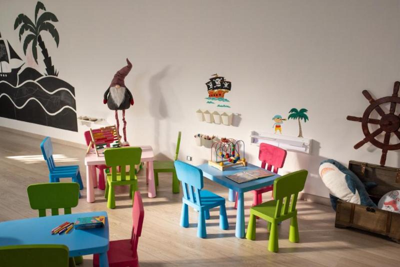 Hyde Park Lane Villas