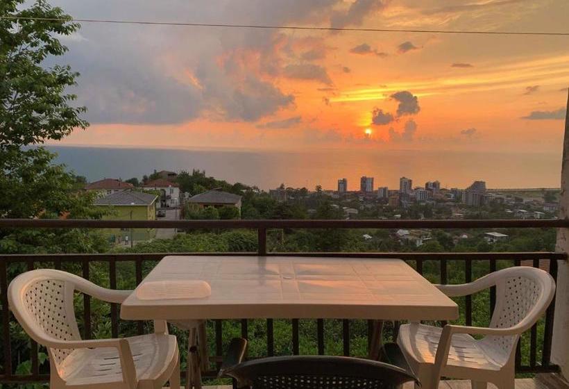 פנסיון Guest House Nona