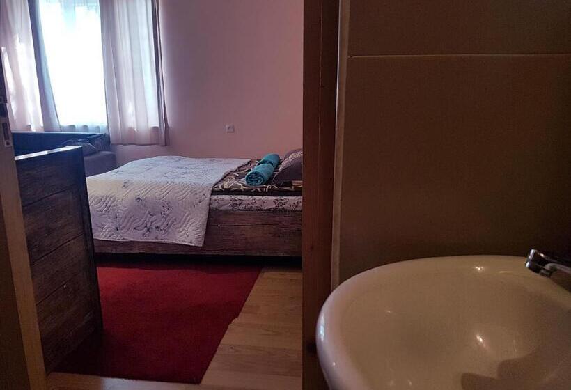 پانسیون Guest House Villa