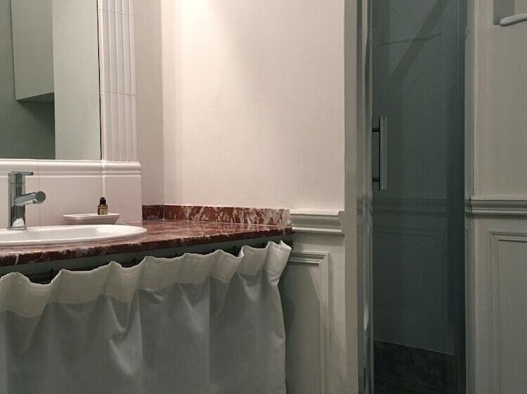 بنسيون Maison D Hotes La Galerie