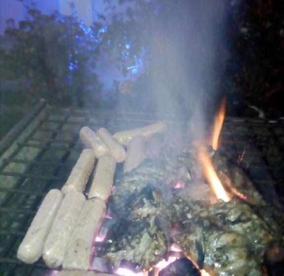 Пансион Zion White House