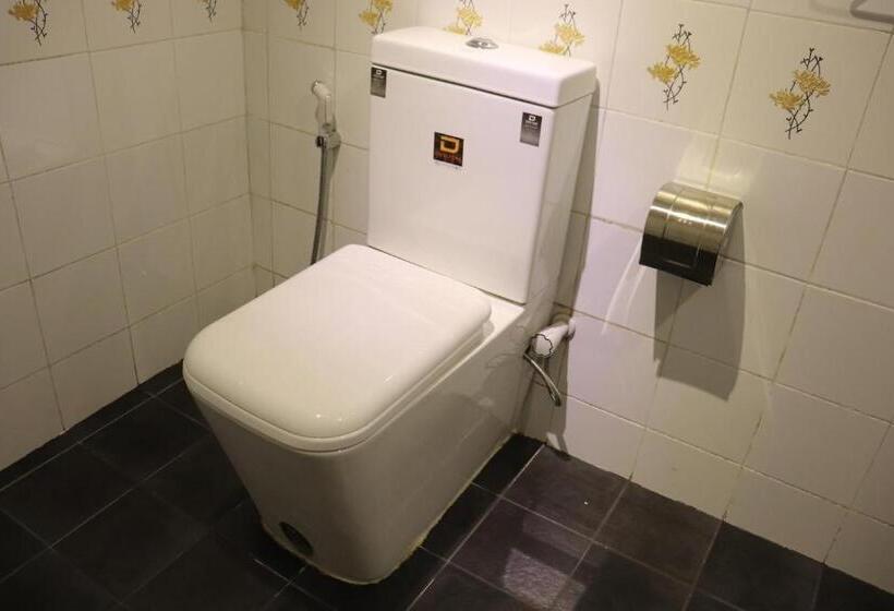 Пансион Zion White House