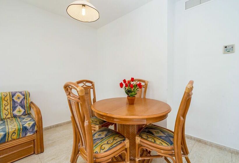 Apartamentos Coral Beach