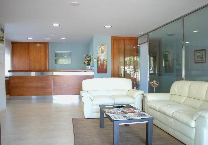 Apartamentos Coral Do Mar I