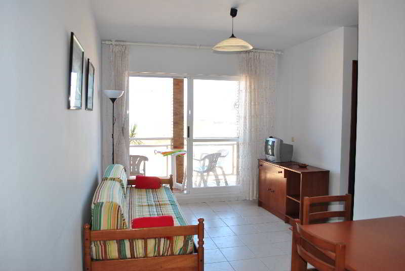 Apartamentos Turísticos Regollera