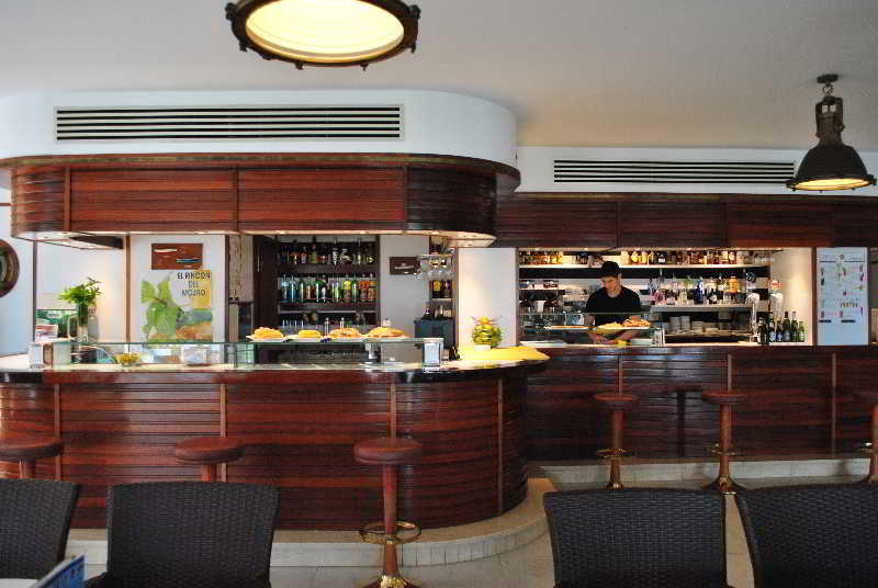 Apartamentos Turísticos Regollera