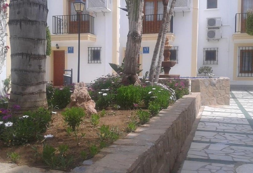 Apartamentos Vera Coast