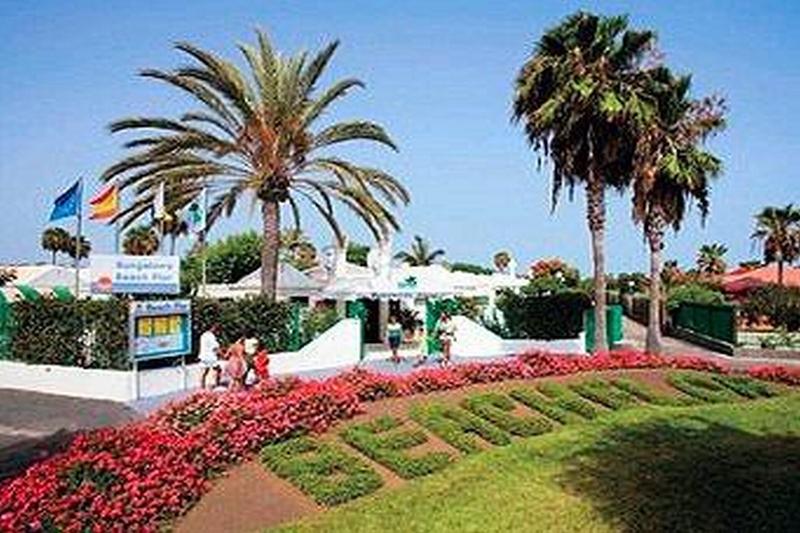 Green Oasis Beach Flor Bungalows