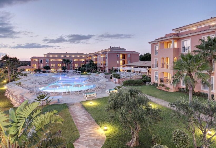 Grupotel Macarella Suites & Spa