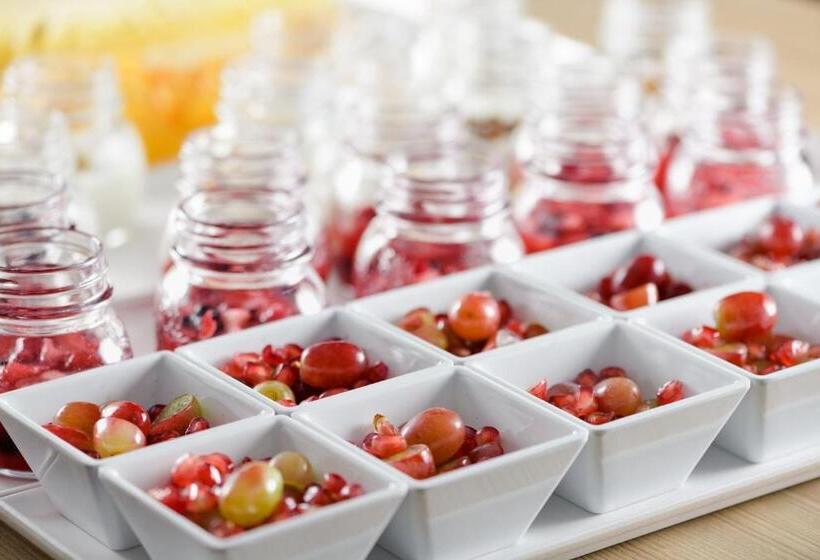 Ac Hotel Murcia By Marriott