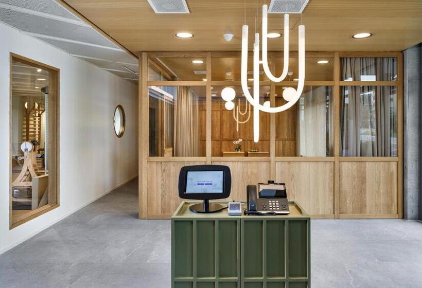 Отель Allegra Lodge