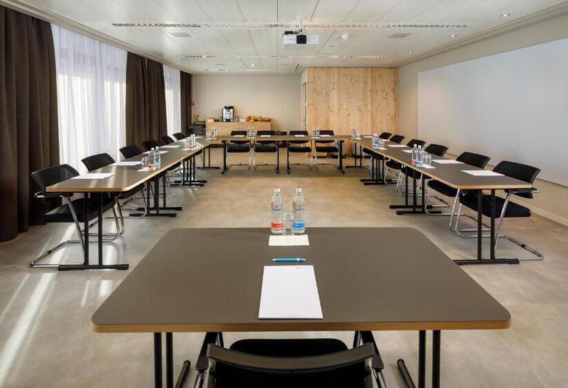 Отель Allegra Lodge