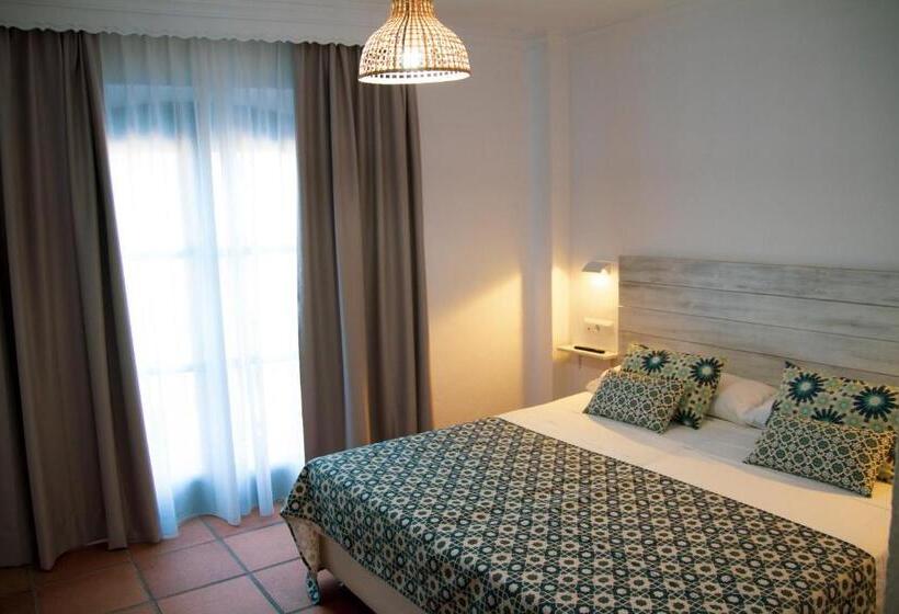 هتل Avenida Playa