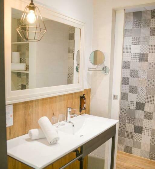 酒店 Lloret Vibe Affiliated by FERGUS