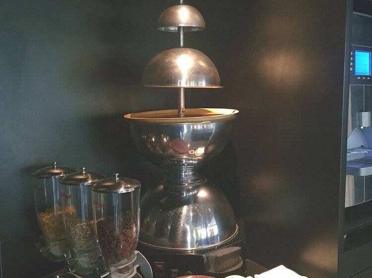 Brit Hotel Confort Nancy Lunéville