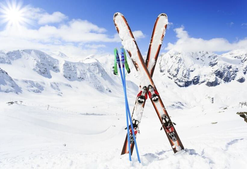 호텔 Campanile Annecy Cran Gevrier