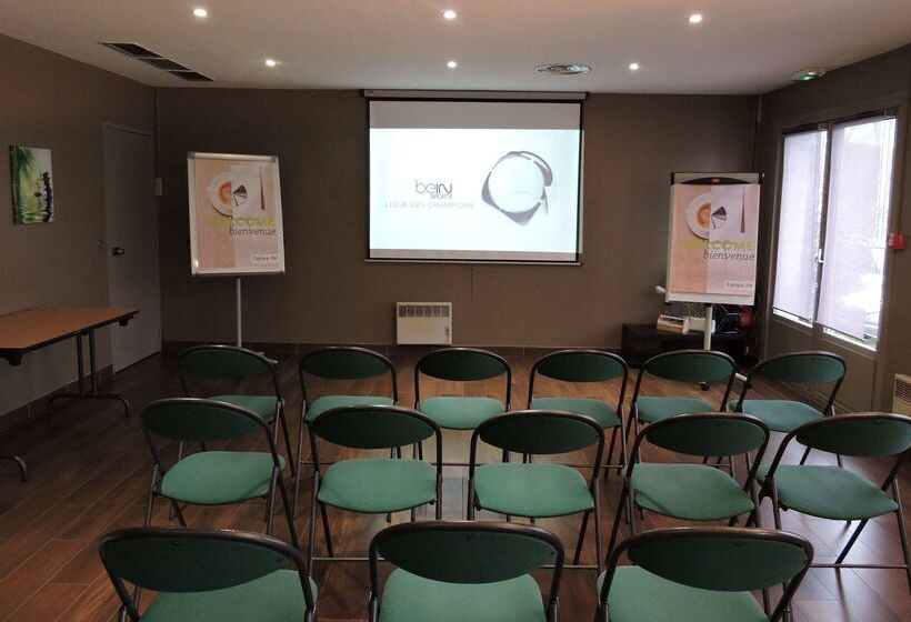 酒店 Campanile Hôtel Auch