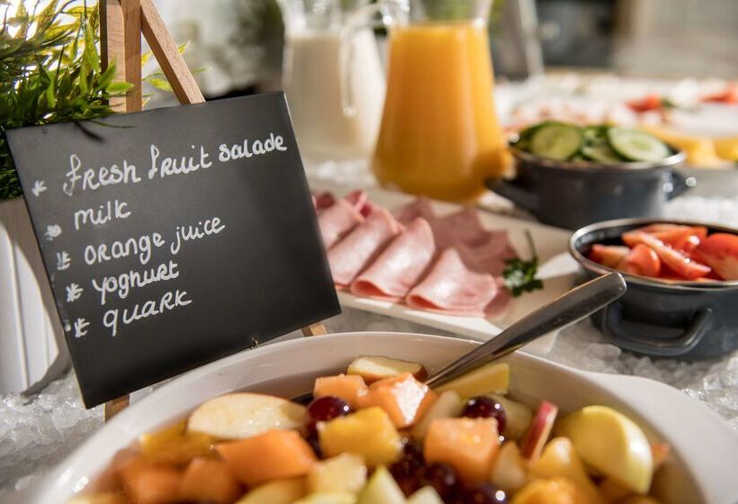 Campanile Hotel & Restaurant Breda