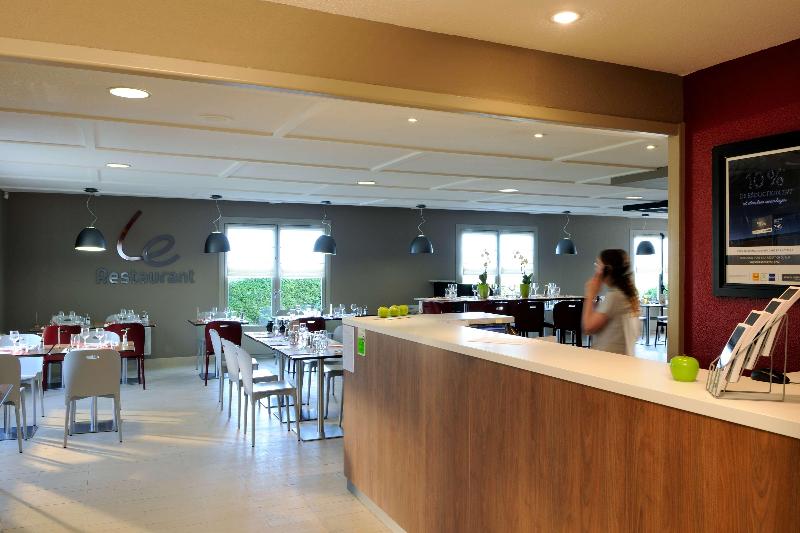 호텔 Campanile Château Thierry