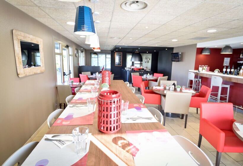 호텔 Campanile Clermont Ferrand ~ Riom