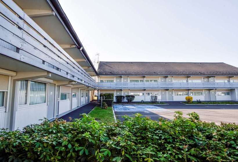 호텔 Campanile Clermont Ferrand ~ Riom