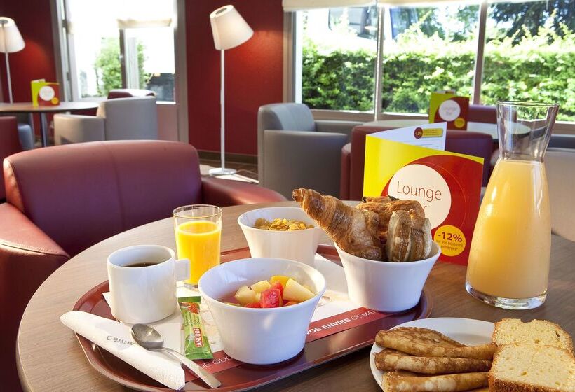 호텔 Campanile Clermont Ferrand ~ Riom